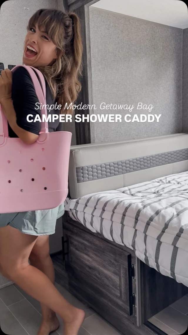 I’ve been slowly setting up our camper bathroom and figuring out what actually works for a family of five in a tiny space—and this one bag has already been such a win!

We’re using the Medium Getaway Bag from @shopsimplemodern as our shower caddy for me and the girls during campground showerhouse trips, and it’s honestly perfect. It holds everything we need—shampoo, conditioner, my razor and deodorant, the girls’ hairbrush and body wash—and it doesn’t tip over or get gross. 🙌

It’s waterproof, easy to clean, super lightweight, and has this cute little zip pouch inside that holds hair ties, q-tips, and all those tiny things that usually get lost. I love that it’s actually cute too and not your typical clunky plastic bin.

I’ll share more soon as we finish getting the camper set up, but had to show you this one because it’s already become such a staple. 🤍

🔗 Comment BAG and I’ll send over the link for our Getaway Bag! Literally SO many ways to use it!

#SimpleModernPartner #GetawayBag #SimpleModern #familycamper #rvorganization